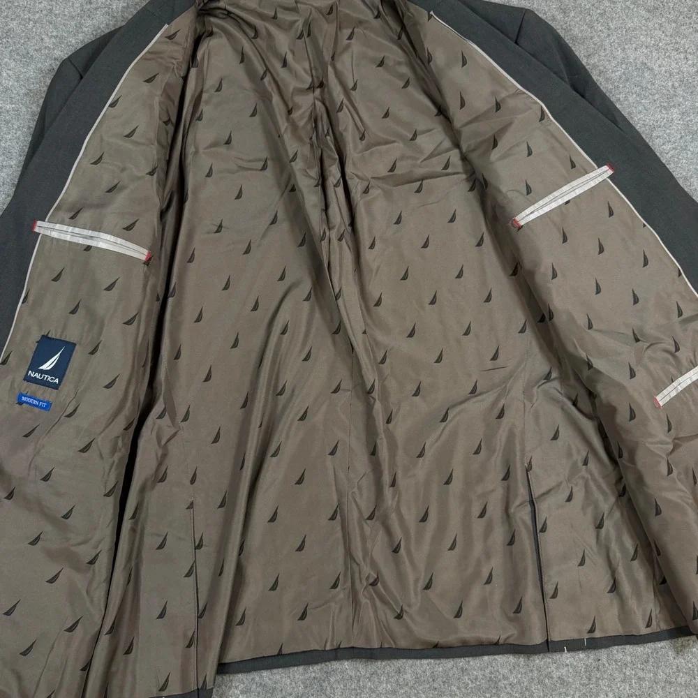 Nautica Mens 54R W48 Charcoal Gray 2-Piece Modern Fit Bi-Stretch Suit NA000276